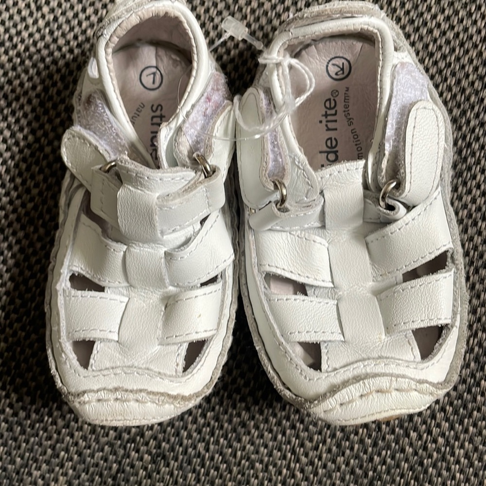 🦩 Toddler Girls Stride Rite Sandals